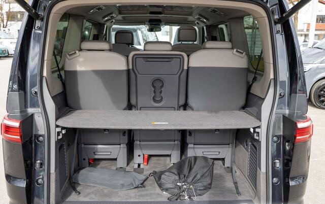 Volkswagen MULTIVAN 1.4 eHybrid L2H1 ACC DCC Leder Stoelkoeling Panoramadak Head-Up Trekhaak Standkachel