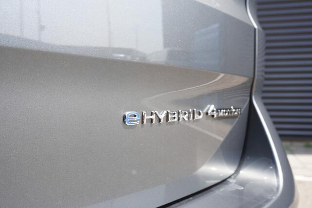 Volkswagen MULTIVAN 1.5 eHybrid L2 Bulli Edition 4-Motion 1.5 eHybrid L2 Bulli Edition 4-Motion, IQ Light koplampen, 7-persoons Vis-a-Vis, Navigatie, Trekhaak