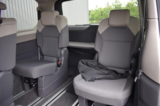 Volkswagen MULTIVAN 1.4 eHybrid L1H1 6 persoons Trekhaak, incl. BTW, Camera, Navi, Stoelverwarming,