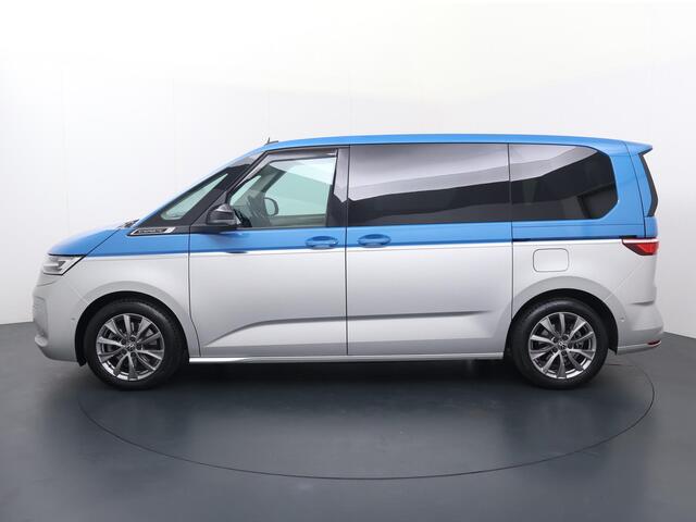 Volkswagen MULTIVAN 1.4 eHybrid L1H1 Style | 218 PK | Automaat | 6-Zitter Vis-a-Vis | Navigatie | Panoramadak | Stoelverwarming |