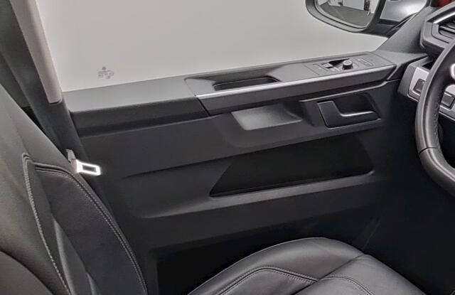 Volkswagen MULTIVAN T6.1 2.0 TDI L1H1 4Motion BULLI 204 PK DSG ACC Trekhaak LED 2 EL. Schuifdeuren Leder 18 Inch