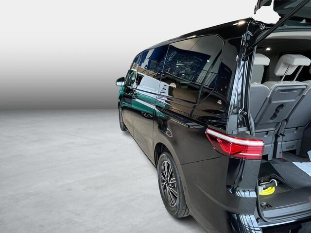 Volkswagen MULTIVAN Economy Business L2 1.5 Ehybrid 180kW DSG 4 motion | Familie pakket | We connect We connect Plus | 17'' lichtmetalen velgen | wegklapbare trekhaak, met elektrische ontgrendeling |