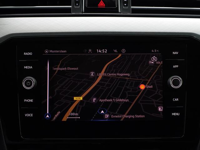 Volkswagen PASSAT Variant 1.5 TSI Business Aut- Ada Cruise, Ergo Comfort, Keyless, Carplay, Park Assist, Elek Trekhaak, Led