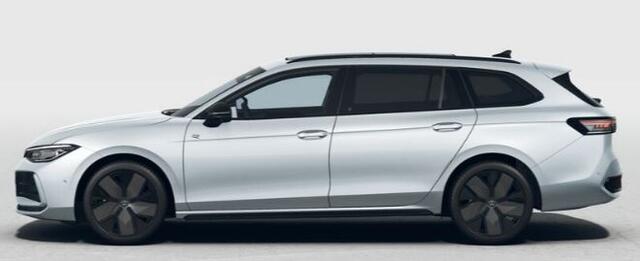 Volkswagen PASSAT Variant 1.5 eTSI R-Line Edition