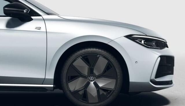 Volkswagen PASSAT Variant 1.5 eTSI R-Line Edition