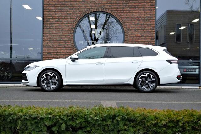 Volkswagen PASSAT Variant 2.0 TDI R-Line Business Panoramadak, Trekhaak, Lederen sportstoelen, Head-up display