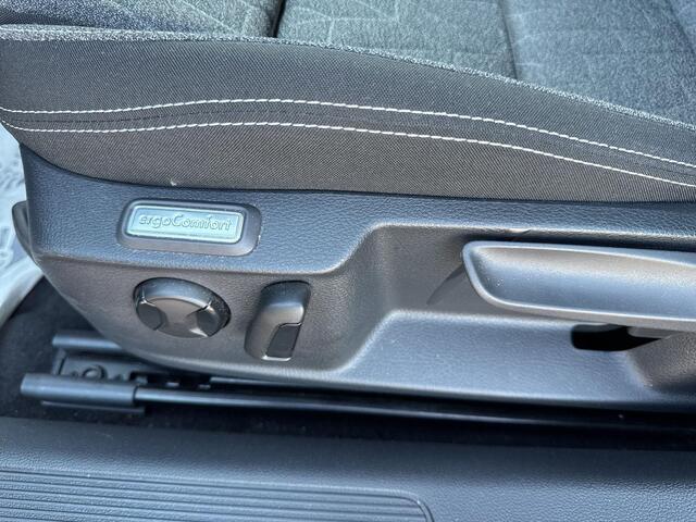 Volkswagen PASSAT Variant 1.5 TSI 150Pk DSG Style |150Pk | Automaat | Clima | ACC | ERGO |