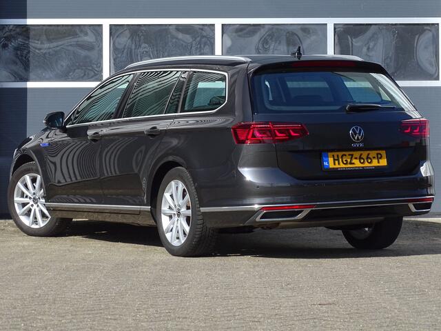 Volkswagen PASSAT Variant 1.4 TSI PHEV GTE Business | Elektrische trekhaak | Park Assist | Adaptive cruise | Ergocomfort stoel | 360 cam | Achteruitrijcamera | Lederen bekleding / alcantara bekleding | DAB | Apple CarPlay | Lane Assist | Side Assist | Elektrisch bedienbare