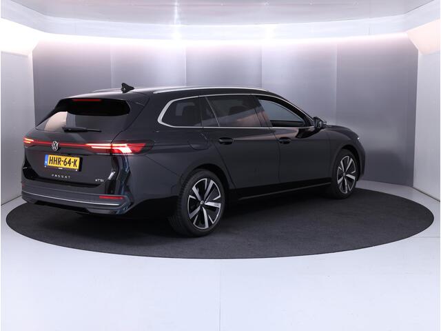 Volkswagen PASSAT Variant 1.5 eTSI Business