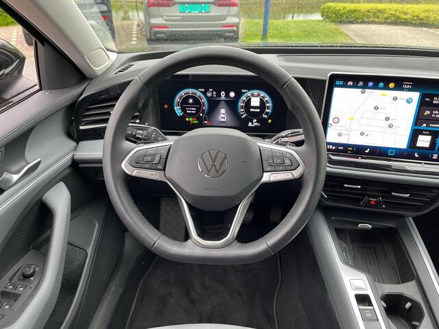 Volkswagen PASSAT Variant 1.5 eTSI Business | Trekhaak | ERGO | ACC |
