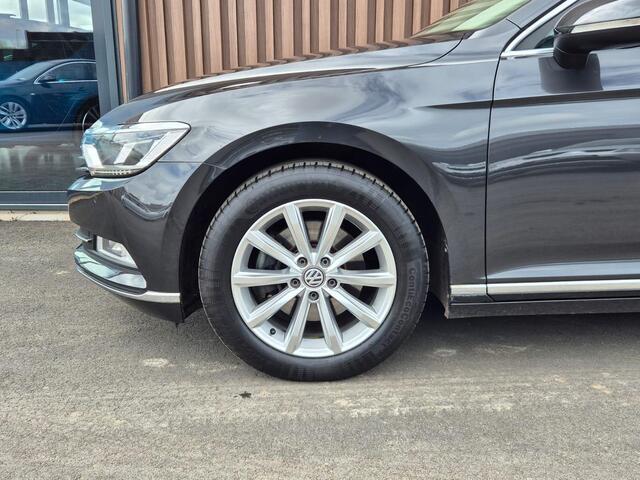 Volkswagen PASSAT Variant 1.8 TSI Highline | Carplay | Cruise control | Klap spiegels