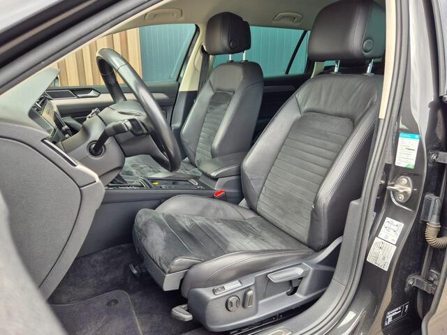 Volkswagen PASSAT Variant 1.8 TSI Highline | Carplay | Cruise control | Klap spiegels