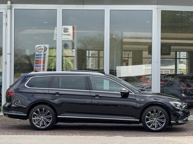 Volkswagen PASSAT Variant 1.4 TSI PHEV GTE Business Trekhaak | Pano | Leer