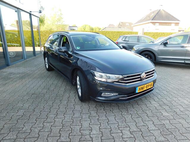 Volkswagen PASSAT Variant 1.5 TSI/DSG Business, Acc, Led, Trekhaak, Carplay, Navi