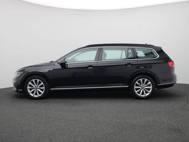 Volkswagen PASSAT Variant 1.4 TSI PHEV GTE Business 218PK DSG Achteruitrijcamera, Adaptieve Cruise Controle, Elektrische Achterklep, Stoelverwarming, Navi, 17" LM Velgen