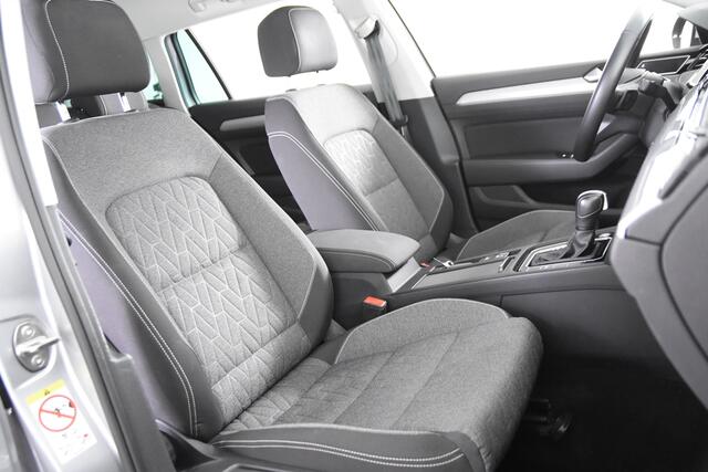 Volkswagen PASSAT Variant 1.5 TSI DSG *1ste eigenaar*Navigatie*Park Assist*