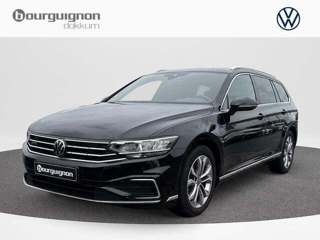 Volkswagen PASSAT Variant 1.4 TSI PHEV GTE Business 218Pk | Trekhaak | Pano Dak | ERGO Massage | App Connect |