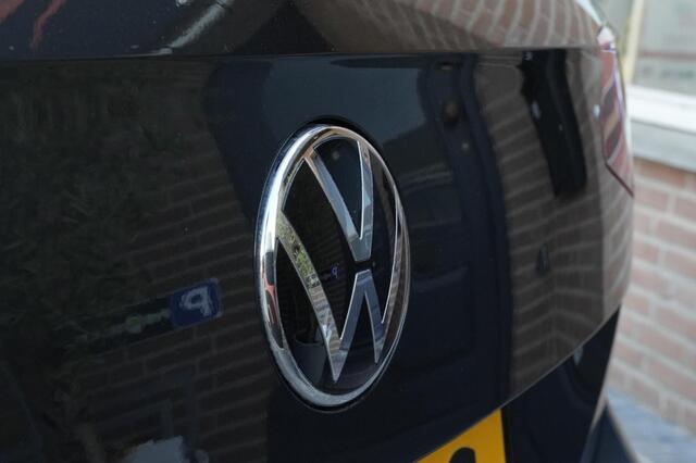 Volkswagen PASSAT 1.5 TSI COMFORT BNS.