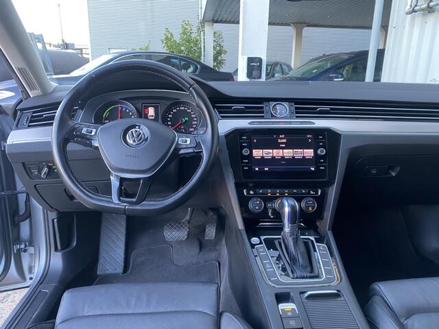 Volkswagen PASSAT 1.4 TSI GTE HIGHLINE