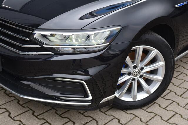 Volkswagen PASSAT Variant 1.4 TSI PHEV GTE Business | ACC | Camera | Memory |