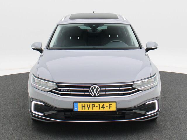 Volkswagen PASSAT Variant 1.4 TSi 218 Pk Automaat PHEV GTE Business | Panoramadak | 17 Inch | Winterpakket | Alcantara | Camera | Privacy Glass | 87.780 Km!!