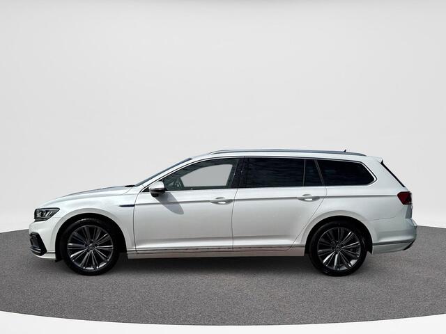 Volkswagen PASSAT 1.4 TSI PHEV GTE Business | 218 pk | Trekhaak | LED | ACC | A-Camera | App Connect |