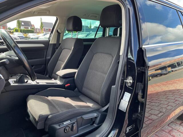 Volkswagen PASSAT Variant 1.4 TSI ACT Connected Series Plus |
