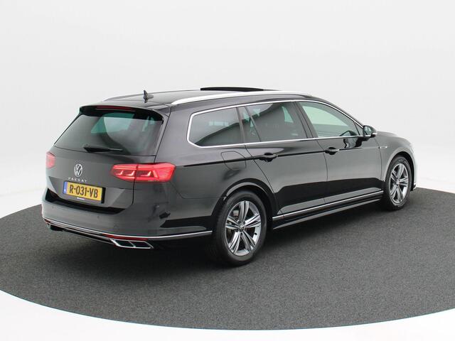 Volkswagen PASSAT Variant 1.5 TSi 150 Pk Automaat R-Line Business + | Panoramadak | Leer/Alcantara | Led