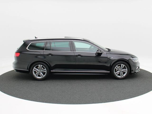 Volkswagen PASSAT Variant 1.5 TSi 150 Pk Automaat R-Line Business + | Panoramadak | Leer/Alcantara | Led