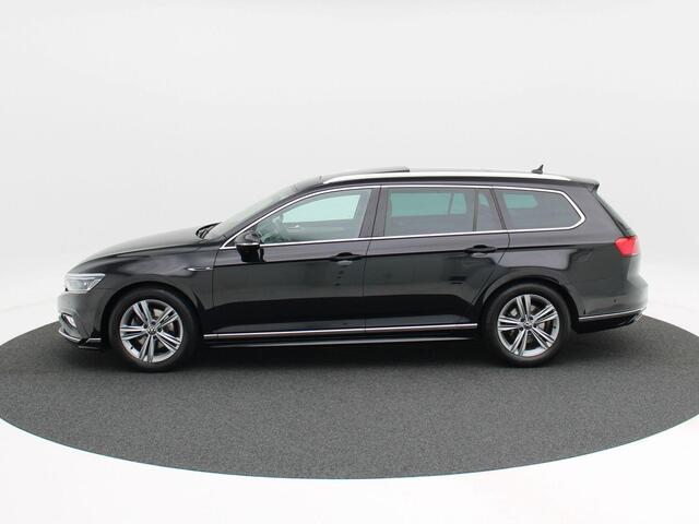 Volkswagen PASSAT Variant 1.5 TSi 150 Pk Automaat R-Line Business + | Panoramadak | Leer/Alcantara | Led