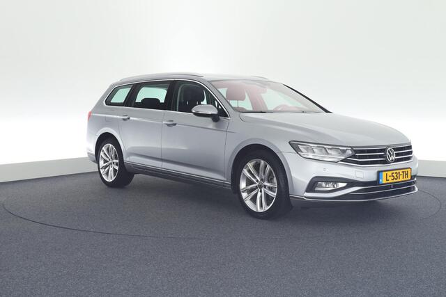 Volkswagen PASSAT Variant 1.5 TSI 150pk DSG Elegance Business + Camera Head-Up Virtual Cockpit Navigatie