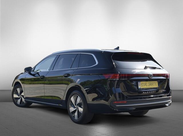 Volkswagen PASSAT Passat 1.5 eTSI Business/virtueel cockpit