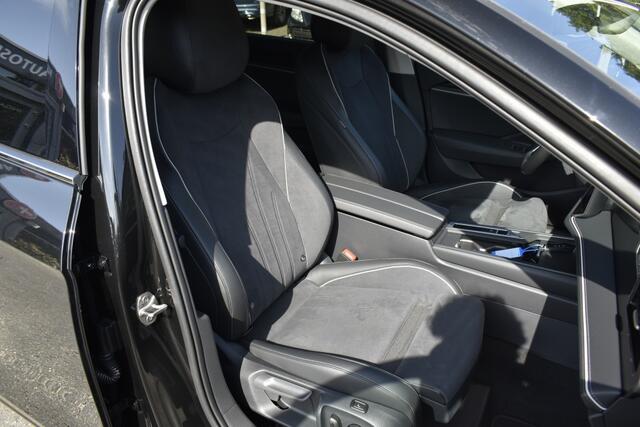 Volkswagen PASSAT Passat 1.5 eTSI Business/virtueel cockpit