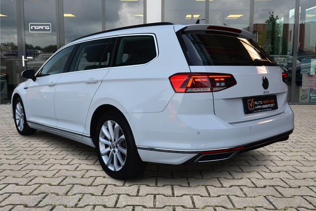 Volkswagen PASSAT Variant 1.4 TSI PHEV GTE Business | ACC | Camera | Winterpakket |