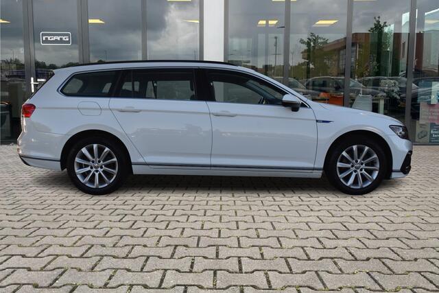 Volkswagen PASSAT Variant 1.4 TSI PHEV GTE Business | ACC | Camera | Winterpakket |
