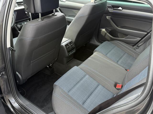 Volkswagen PASSAT Variant 1.4 TSI PHEV GTE Business | Panoramadak | Stoelmassage | Apple Carplay | Trekhaak