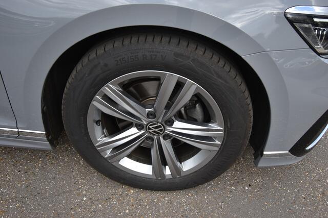 Volkswagen PASSAT Variant 1.5 TSI R-Line Business + , VIRTUAL COCKPIT , A UITRIJ CAM , LED KOPL , PANORAMADAK ,