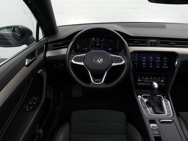 Volkswagen PASSAT Variant 1.5 TSI R-Line Business + Aut- Ergo Comfort, Panoramadak, Acc Cruise, Carplay, Android Auto, Keyless