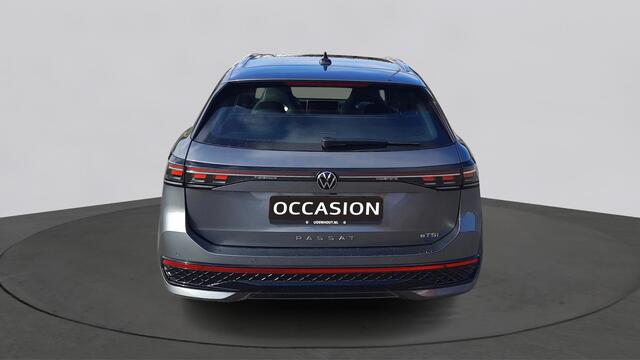 Volkswagen PASSAT Variant 1.5 eTSI R-Line Business | Trekhaak | Panoramadak