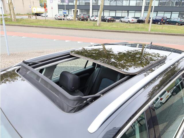 Volkswagen PASSAT Variant GTE 1.4 TSI PHEV 218PK | Panodak | Virtual | Keyless | Camera | Trekhaak | Stoel&Stuurverwarming |