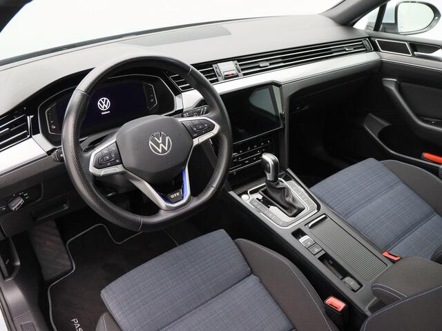 Volkswagen PASSAT Variant 1.4 TSi 218 Pk Automaat PHEV GTE Business | Panoramadak | Full LED | 18 Inch | Camera | CarPlay | Stoelverwarming | 87.680 Km!!