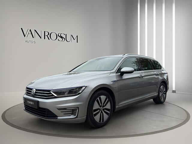 Volkswagen PASSAT Variant 1.4 TSI GTE Highline | Leder Stoel en verwarmd | Head-up | Trekhaak Wegklap | Pano |