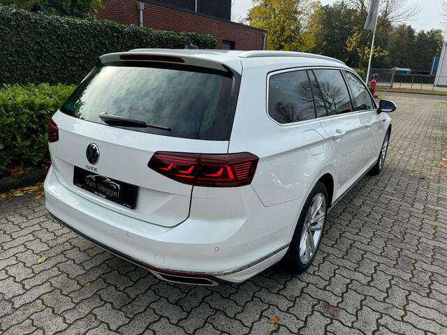 Volkswagen PASSAT Variant 1.4 TSI PHEV GTE Business trekhaak, virtual cockpit, navi, cruise