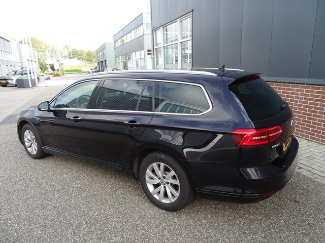 Volkswagen PASSAT Variant 1.4 TSI Comfortline Business AUTOMAAT| NAVIGATIE| MULIMEDIA| AIRCO/ECC| CRUISECONTROLL| PARKEERSENSOREN