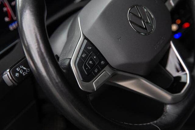 Volkswagen PASSAT Variant 1.5 TSI Elegance , Adap. cruise, Head-up display,