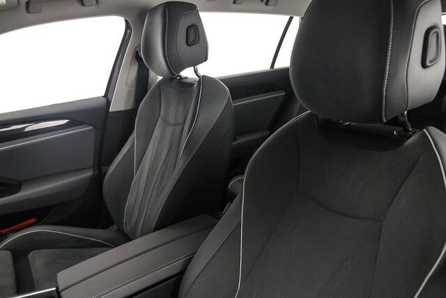 Volkswagen PASSAT Variant Business 1.5 eTSI 150pk DSG Automaat Trekhaak, Adaptive cruise control, Navigatie, Achteruitrijcamera, LED koplampen, Parkeersensoren