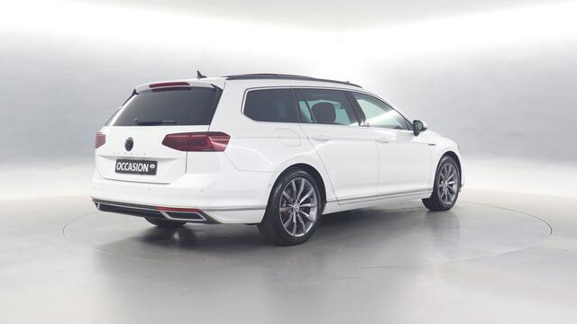 Volkswagen PASSAT Variant GTE 1.4 TSI eHybrid 218pk PHEV Business / Panoramadak / Massage / DYNAUDIO