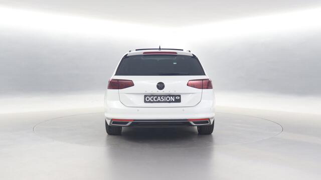 Volkswagen PASSAT Variant GTE 1.4 TSI eHybrid 218pk PHEV Business / Panoramadak / Massage / DYNAUDIO