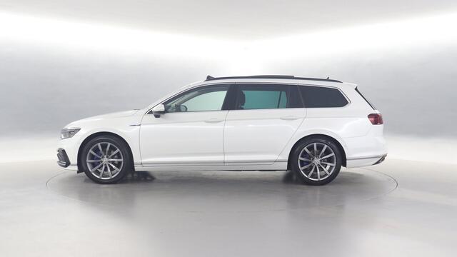 Volkswagen PASSAT Variant GTE 1.4 TSI eHybrid 218pk PHEV Business / Panoramadak / Massage / DYNAUDIO
