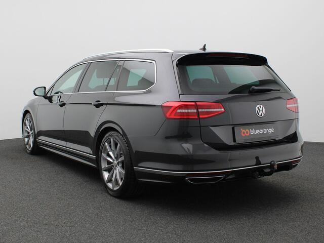Volkswagen PASSAT Variant 1.4 TSI ACT Highline Business R 150PK DSG Virtual Cockpit, Trekhaak, 18" LM Velgen, Achteruitrijcamera, Navi Discover Pro, Adaptieve Cruise Controle, Clima